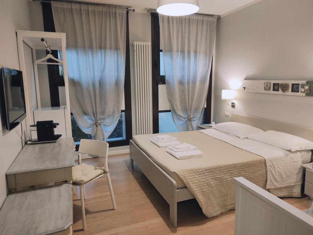 Bed In Bo Saragozza Hotell Bologna Eksteriør bilde