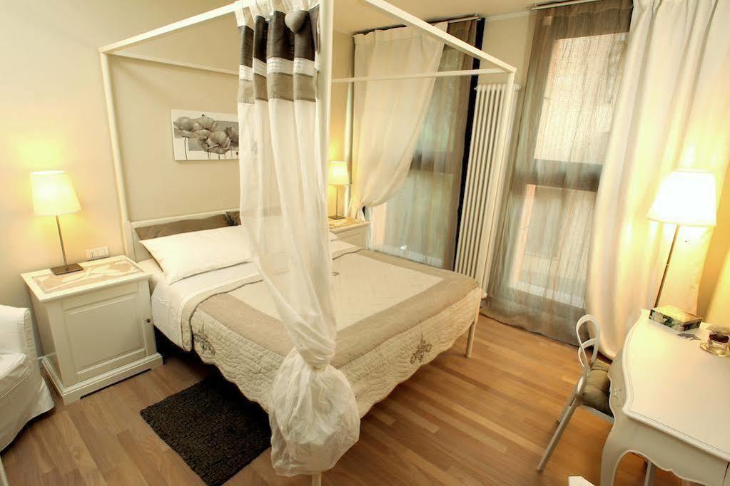 Bed In Bo Saragozza Hotell Bologna Eksteriør bilde