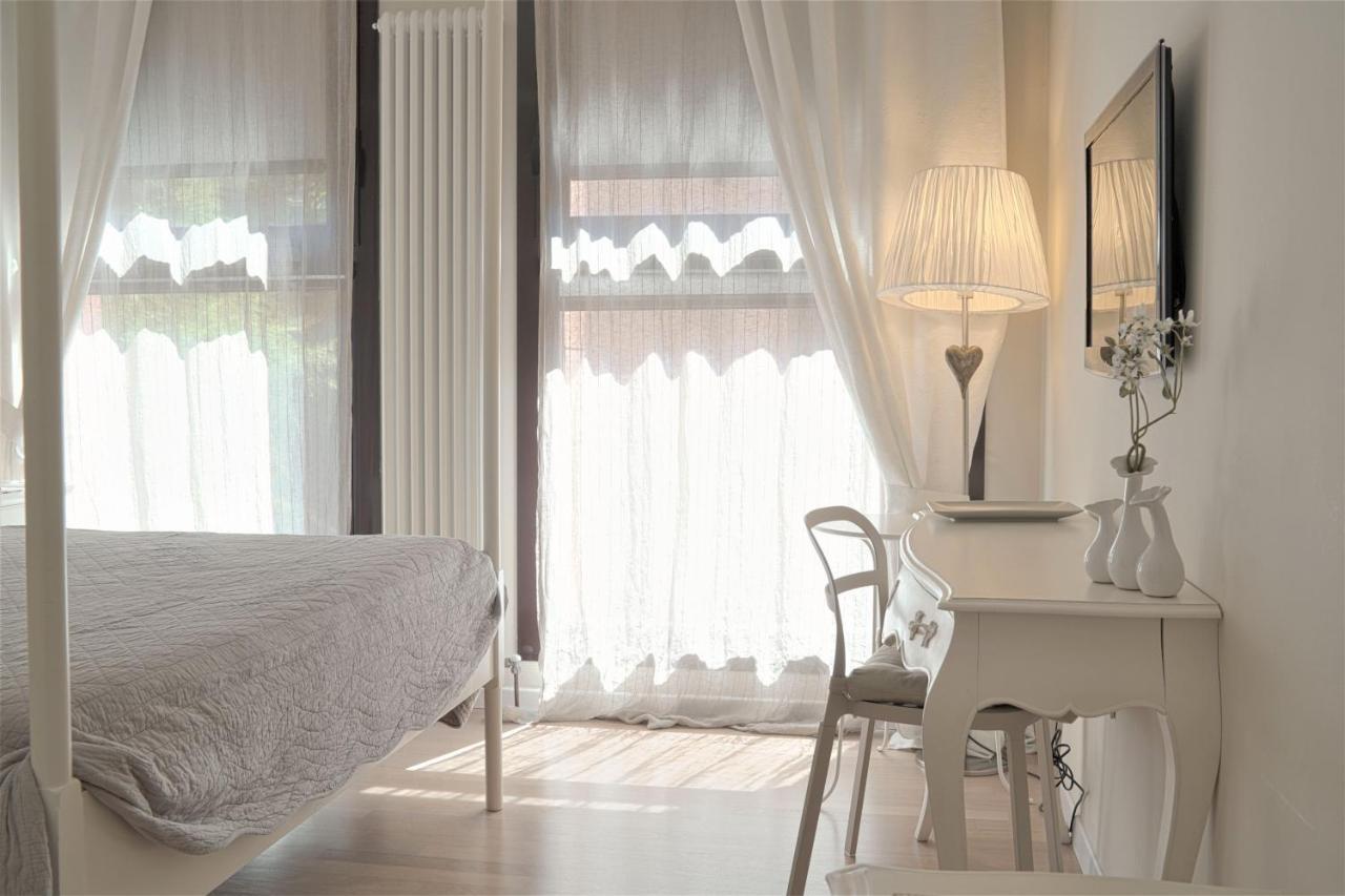 Bed In Bo Saragozza Hotell Bologna Eksteriør bilde
